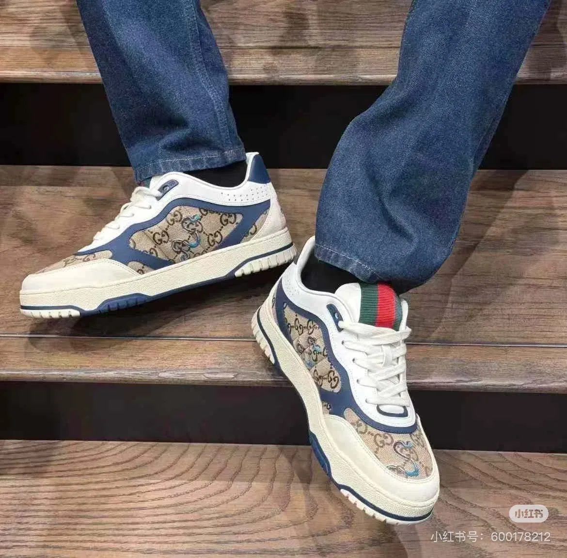 [G Home] P: 600💰 Couple size: Women's 35-40 --- Men's 39-44. (45 custom-made) 🆕2025 Electric embroidered snake GUCC Gucci original order quality The latest popular high and low top distressed couple's sports shoes series are shipped. Original purchase and development Made in China, these high-low sneakers are designed with a basketball-style silhouette, cleverly incorporating hollow panels and distressed effects, showing their unique ingenuity. The ingenuity incorporates brand logo details such as interlocking Double G styling accessories and Gucci lettering, a low-key tribute to the brand's design heritage. Exquisite packaging at the delivery counter 🛍📦 ▪️ Fabric: Original custom-made imported cowhide stitching ▪️ Lining: Imported first-layer cowhide ▪️ Sole: Original molded TPU sole ▪️ Sole thickness: 3cm